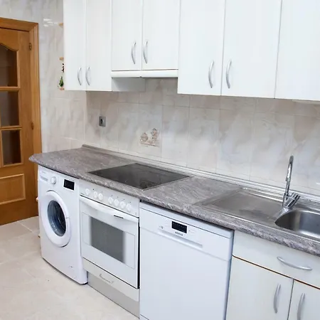 8 - 10 Pax - Centro Apartment