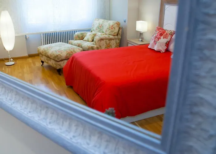 8 - 10 Pax - Centro Soria