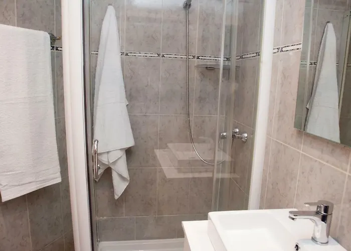 8 - 10 Pax - Centro * Soria